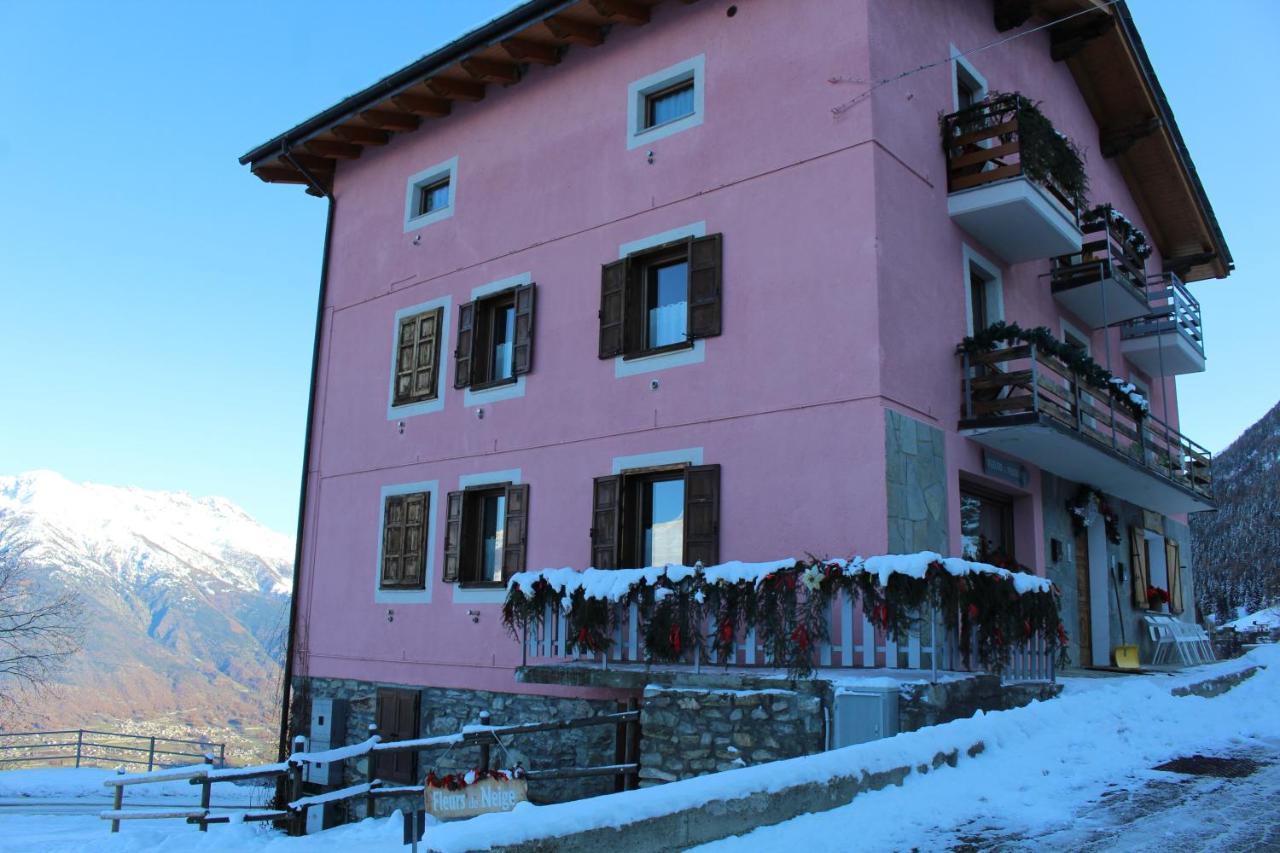 Ferienwohnung Fleurs De Neige Pila  Exterior foto